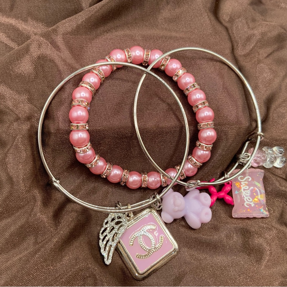 Set of 3 Handmade 2 Silver Bangle Bracelet 1 Beaded Stretch Bracelets